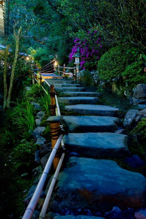 Beppu Showaen Luaran gambar